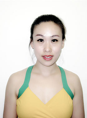 李月